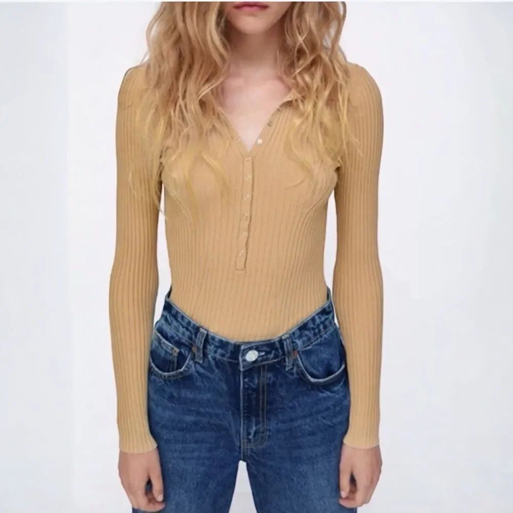 ZARA Ribbed Knit Polo Camel Size Small